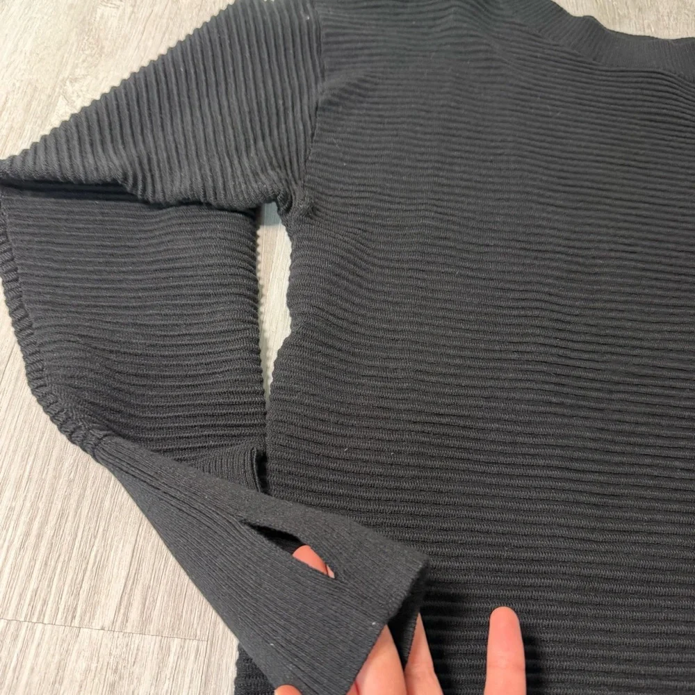 Aerie Offlinedrop sweater stretchy Black Sz S Oversized Athleisure Minimalist - Picture 8 of 9